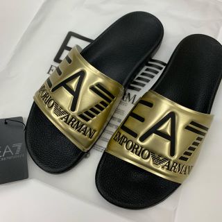 エンポリオアルマーニ(Emporio Armani)のEA7エンポリオアルマーニ新品ロゴシャワーサンダル人気ゴールドタグ付き送料込み(サンダル)