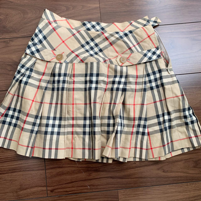 Burberryミニースカート レディースのスカート(ミニスカート)の商品写真