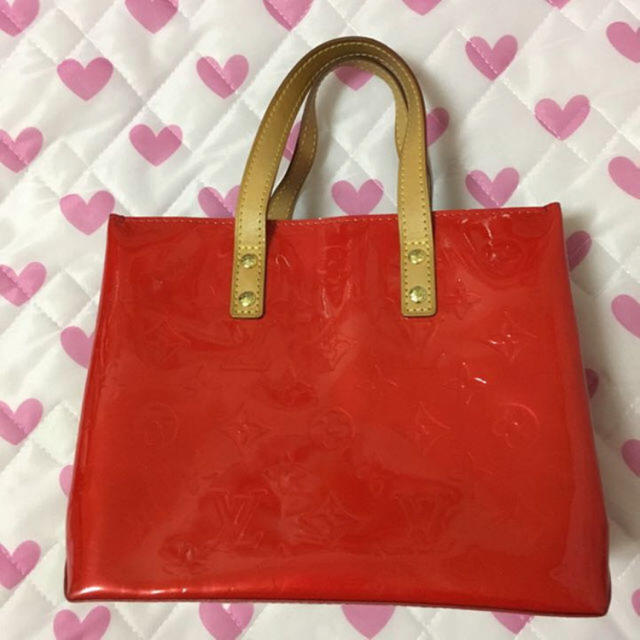 現品限り一斉値下げ! LOUIS 赤 リードPM ヴェルニ ルイヴィトン
