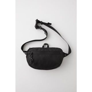 マウジー(moussy)のマウジー♡SW LOGO TAPE HIP BAG新品未使用タグつき (ボディバッグ/ウエストポーチ)