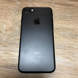 アップル(Apple)のiPhone7 128GB docomo(スマートフォン本体)