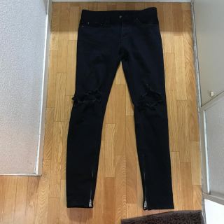 フィアオブゴッド(FEAR OF GOD)のmnml   黒デニム 28(デニム/ジーンズ)