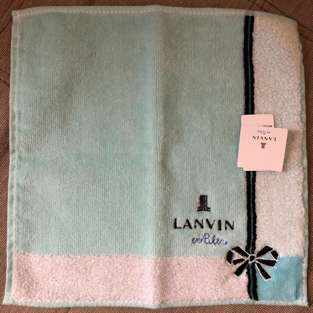 LANVIN en Bleu(ランバンオンブルー)の大特価🍀🍀ランバンオンブルーミニタオルハンカチ3枚セット レディースのファッション小物(ハンカチ)の商品写真