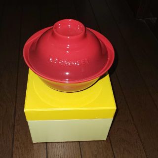 ルクルーゼ(LE CREUSET)のルクルーゼ  オワン(チェリーレッド＆シャイニーブラック)2個セット(食器)