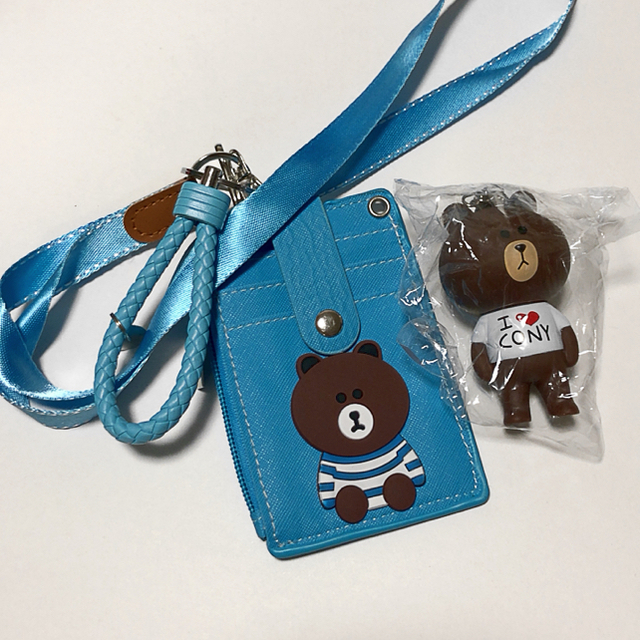 新品★linefriends★ブラウン君★IDカードケース★送料込 全7色 レディースのファッション小物(名刺入れ/定期入れ)の商品写真