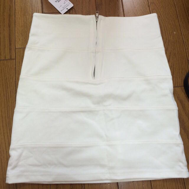 SpRay(スプレイ)のSPRAY バンテージタイトスカート レディースのスカート(ミニスカート)の商品写真