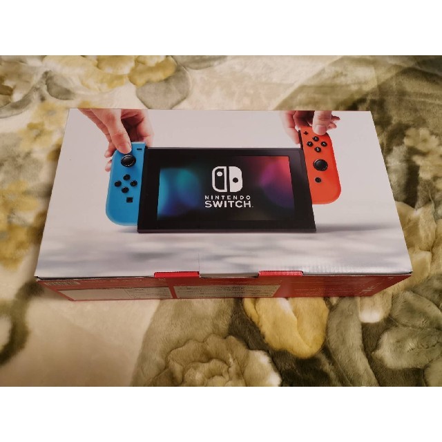 新品 Nintendo Switch　本体