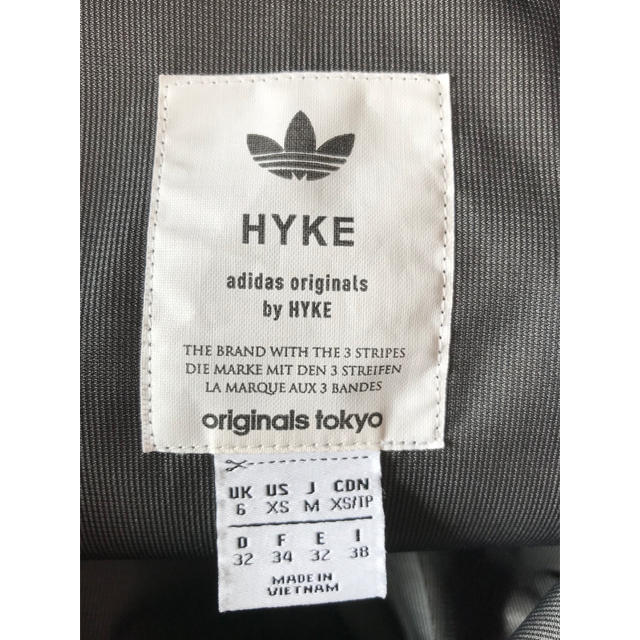 HYKE(ハイク)のhyke×adidas ラップパンツ レディースのパンツ(カジュアルパンツ)の商品写真
