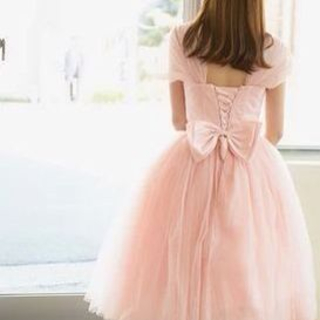 ピンクのパーティドレス(その他ドレス)