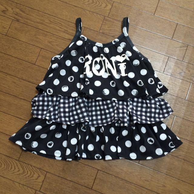 RONI(ロニィ)の三段フリルのキャミ キッズ/ベビー/マタニティのキッズ服女の子用(90cm~)(その他)の商品写真