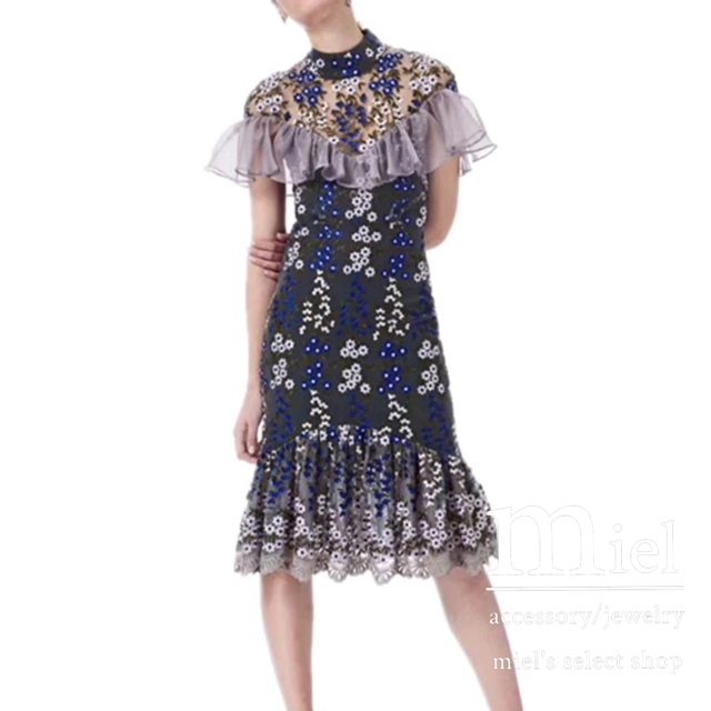 SELF PORTRAIT(セルフポートレイト)のevening dress/イブニングドレス レディースのフォーマル/ドレス(ミディアムドレス)の商品写真