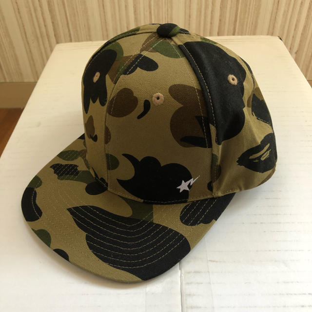 A BATHING APE(アベイシングエイプ)のHooDa様 専用A BATHING APE ア ベイジング エイプ迷彩キャップ メンズの帽子(キャップ)の商品写真