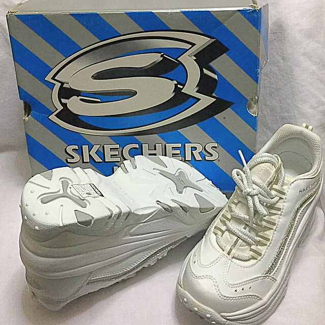 新品 SKECHERS スケッチャーズ BKL9780/WSL 23㎝ 2