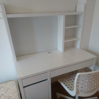 イケア(IKEA)のASさんお取り置き中 IKEA(イケア) デスク 椅子 セット (デスクチェア)