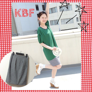 ケービーエフ(KBF)の☆KBF タイトスカート♡(ひざ丈スカート)
