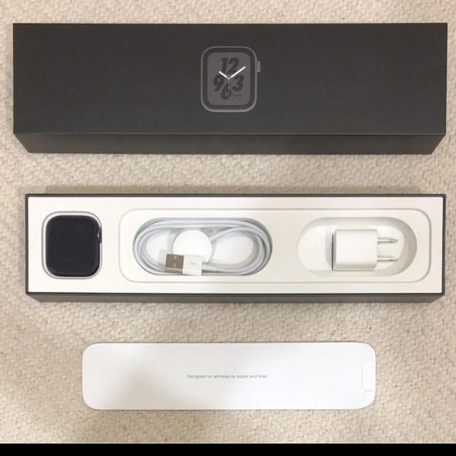 Apple Watch Series4 GPS+Cellular NIKE