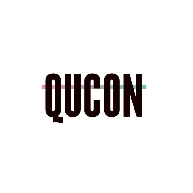 パーカーQUCON × fragment design アイコンロゴフーディー  白 M