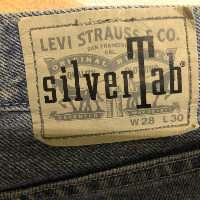 Levi's(リーバイス)のLevis SILVERTAB BAGGY  geteem様専用 メンズのパンツ(デニム/ジーンズ)の商品写真