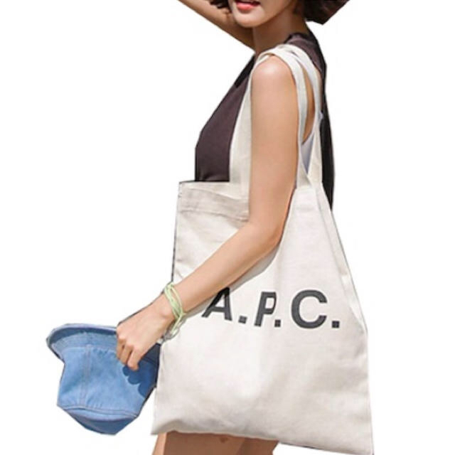 A.P.C(アーペーセー)のAPC ファスナー付きトートバッグ レディースのバッグ(トートバッグ)の商品写真