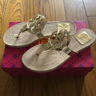 トリーバーチ(Tory Burch)の【専用】TORY BURCH新品エスパドリーユサンダル トングサンダル(サンダル)