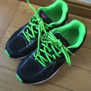 ミズノ(MIZUNO)のミズノ スニーカー23.5cm(スニーカー)