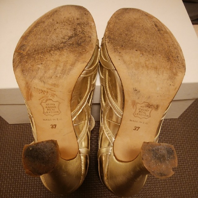 ELEY KISHIMOTO(イーリーキシモト)のイーリーキシモト ワンストラップパンプス レディースの靴/シューズ(ハイヒール/パンプス)の商品写真