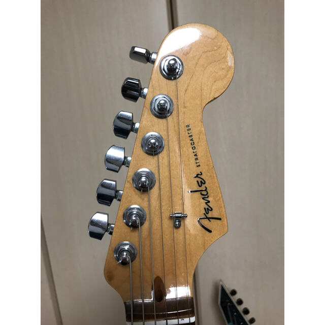 Fender(フェンダー)のFender USA American Deluxe Stratocaster 楽器のギター(エレキギター)の商品写真