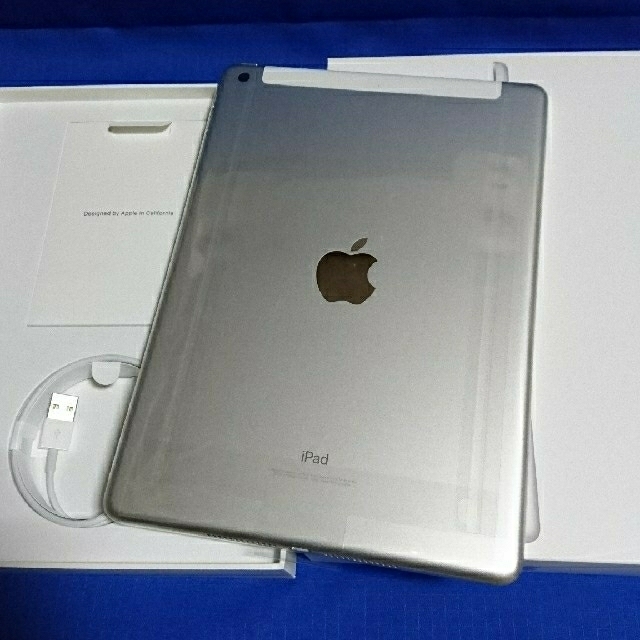 iPad 9.7インチ Wi-Fi+Cellular 32GB MR6P2J/A