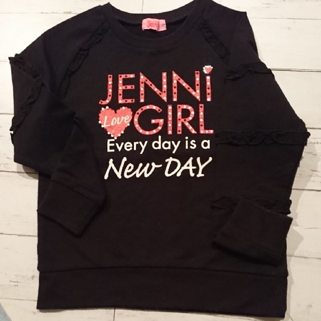 JENNI(ジェニィ)のButterfly1様専用 JENNIセット商品 キッズ/ベビー/マタニティのキッズ服女の子用(90cm~)(ニット)の商品写真