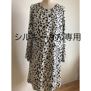 ビッキー(VICKY)の美品♡VICKY ラインが綺麗なワンピース(ひざ丈ワンピース)