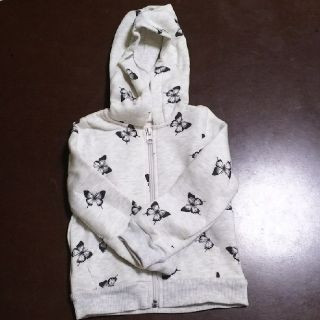 エイチアンドエム(H&M)の未使用品✳H&M パーカー 女の子EUR92(ジャケット/上着)