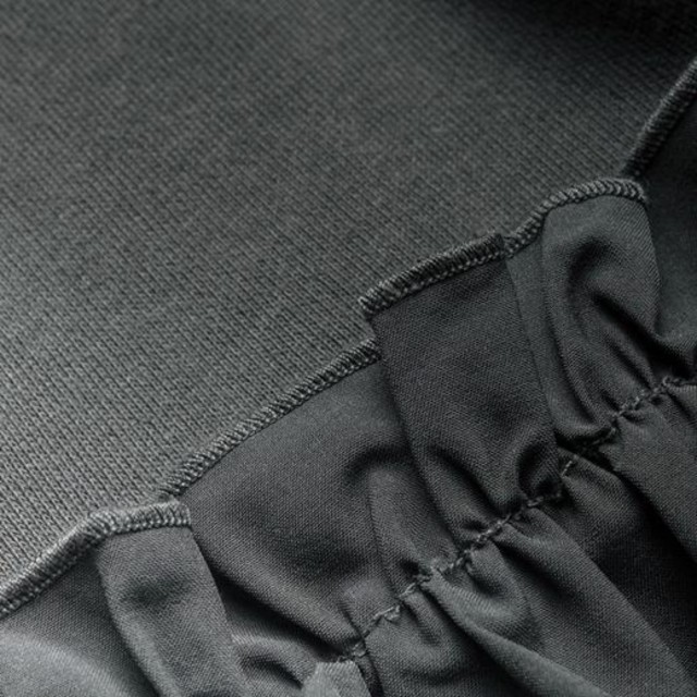 裾フリルカットソー3L 新品未使用 レディースのトップス(カットソー(長袖/七分))の商品写真