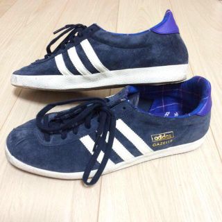 アディダス(adidas)のアディダス♡美品スニーカー(スニーカー)