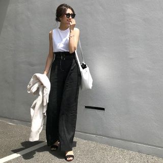 ザラ(ZARA)の完売品 ザラ ベルト付き リネン パンツ ガウチョ ワイド スカーチョ サンダル(カジュアルパンツ)