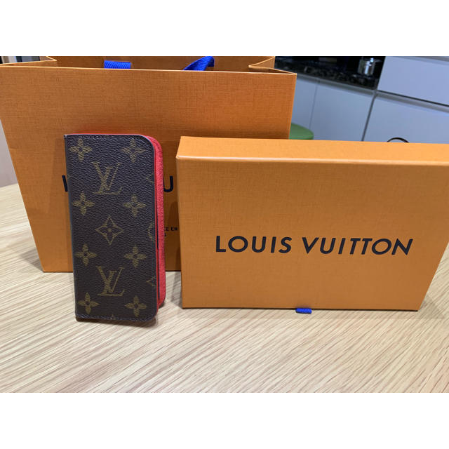 LOUIS VUITTON - LOUIS VUITTON ヴィトン iPhone7ケース レッドの通販 by めい's shop｜ルイヴィトンならラクマ