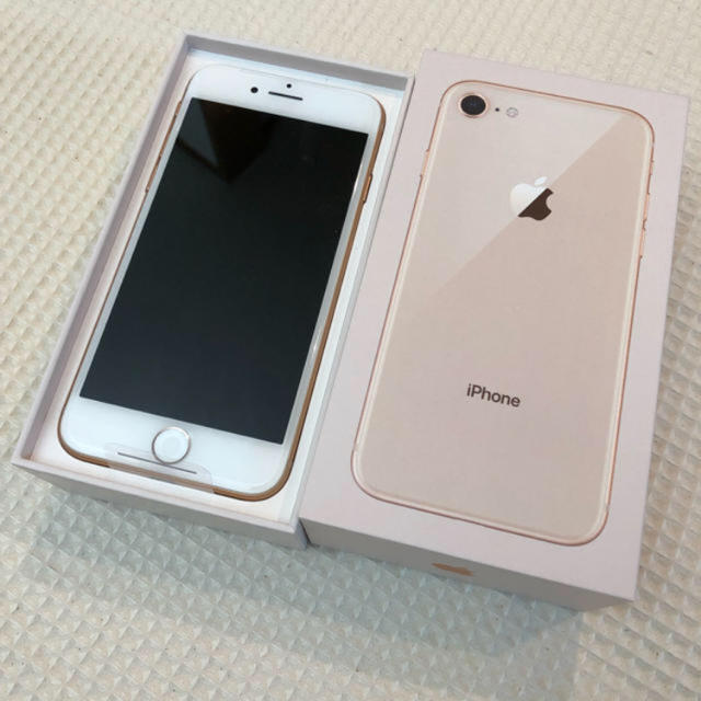 iPhone8 64GB GOLD SIMフリー