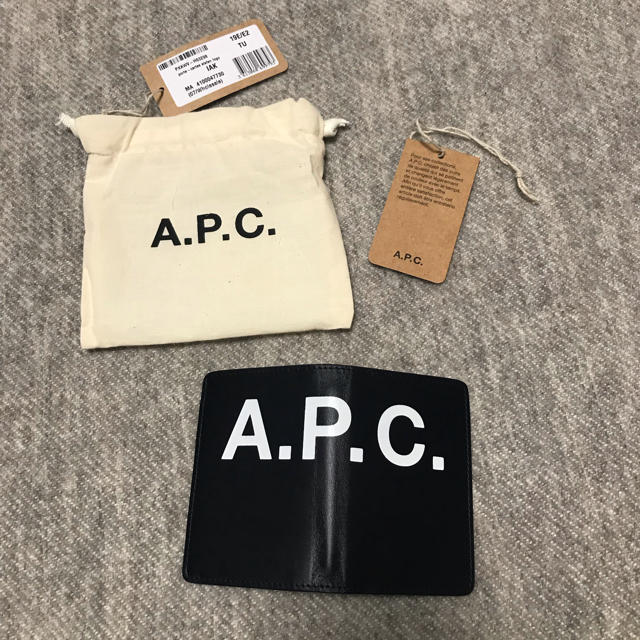 【未使用】A.P.C. カードケース 濃紺 apcアーペーセーロゴカードホルダー名刺入れ/定期入れ