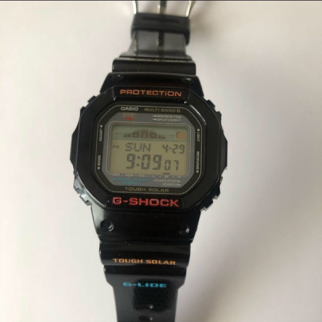 G-SHOCK(ジーショック)のののん☆様専用　G-LIDE GWX-5600-1JF　タイドグラフ メンズの時計(腕時計(デジタル))の商品写真