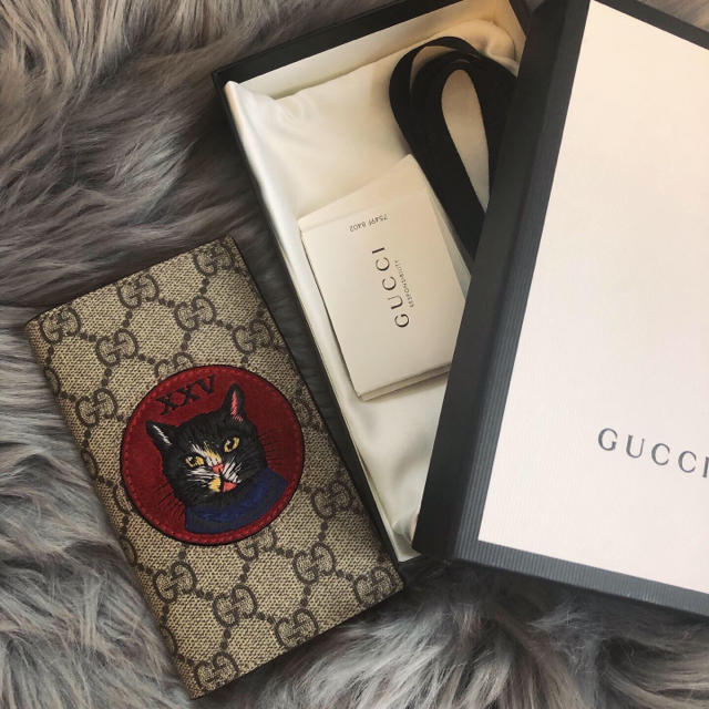 Gucci - gucci🌸iPhone7.8ケースの通販 by from   Paris🇫🇷｜グッチならラクマ