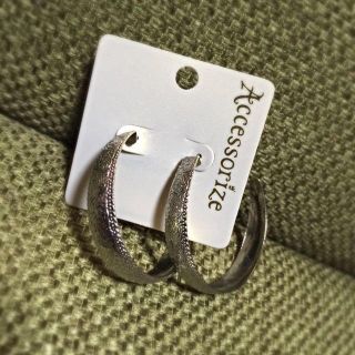 アクセサライズ(Accessorize)のピアス (ピアス)