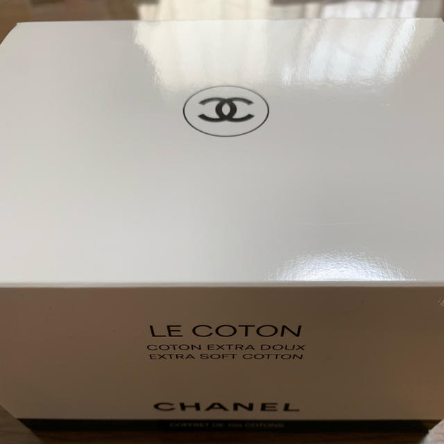 CHANEL(シャネル)のシャネル   ル・コットン 100枚入り 新品 コスメ/美容のスキンケア/基礎化粧品(その他)の商品写真