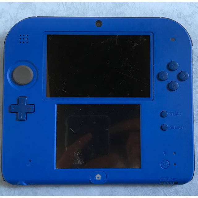 ニンテンドー2DS(ニンテンドー2DS)のニンテンドー2DS ブルー エンタメ/ホビーのゲームソフト/ゲーム機本体(携帯用ゲーム機本体)の商品写真