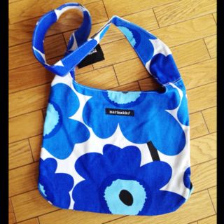 マリメッコ(marimekko)の新品♡マリメッコ♡ショルダーバッグ♡(ショルダーバッグ)