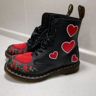 ドクターマーチン(Dr.Martens)のドクターマーチン 2019年バレンタインシリーズ(ブーツ)