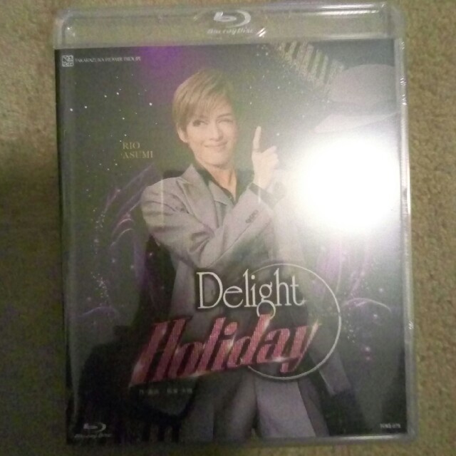 宝塚花組公演Blu-ray『DELIGHT Holiday』 明日海りお 宝塚花組公演Blu-ray『DELIGHT Holiday』 明日海りお