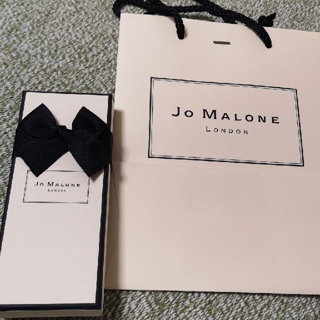 Jo Malone - 新品！ジョマロン 香水 ネクタリンブロッサム & ハニー 紙袋 箱とリボン付きの通販 by クマクマ's shop