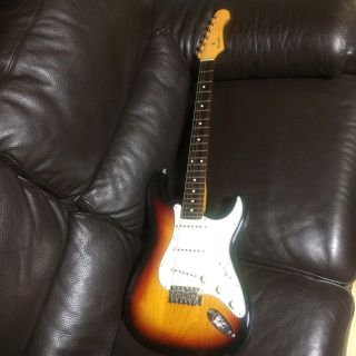 ストラトキャスター フジゲン cool-z ZST-1R/3TS の通販 by アマゾン