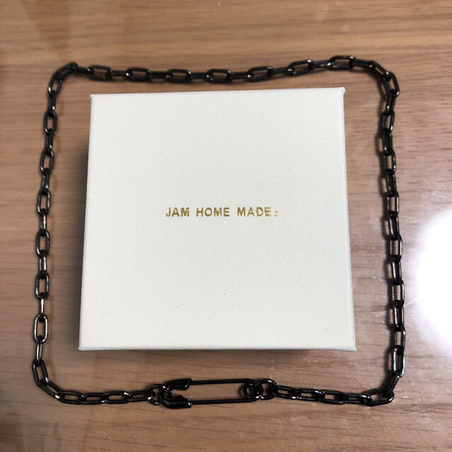 JAM HOME MADE & ready made(ジャムホームメイドアンドレディメイド)のジャム ホーム メイド／JAM HOME MADE 安全ピン ネックレス BK メンズのアクセサリー(ネックレス)の商品写真