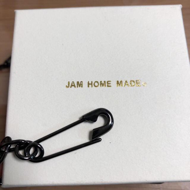 JAM HOME MADE & ready made(ジャムホームメイドアンドレディメイド)のジャム ホーム メイド／JAM HOME MADE 安全ピン ネックレス BK メンズのアクセサリー(ネックレス)の商品写真