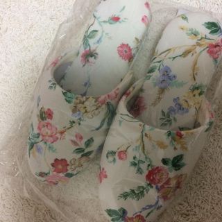 ローラアシュレイ(LAURA ASHLEY)のローラアシュレイ スリッパ    専用です(スリッパ/ルームシューズ)